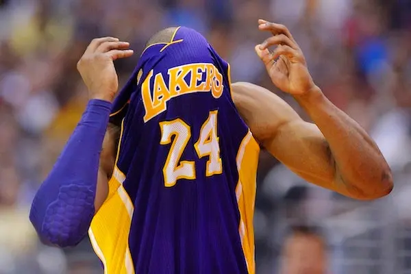 Lakers pueden quedar fuera de Playoffs