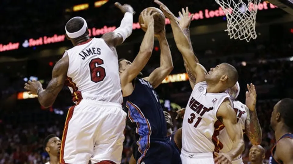 Heat vence a Bobcats y se pone a 8 juegos de romper récord