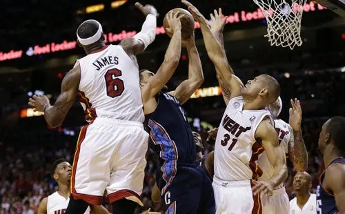 Heat vence a Bobcats y se pone a 8 juegos de romper récord