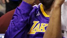 Los Mavericks barren a los Lakers