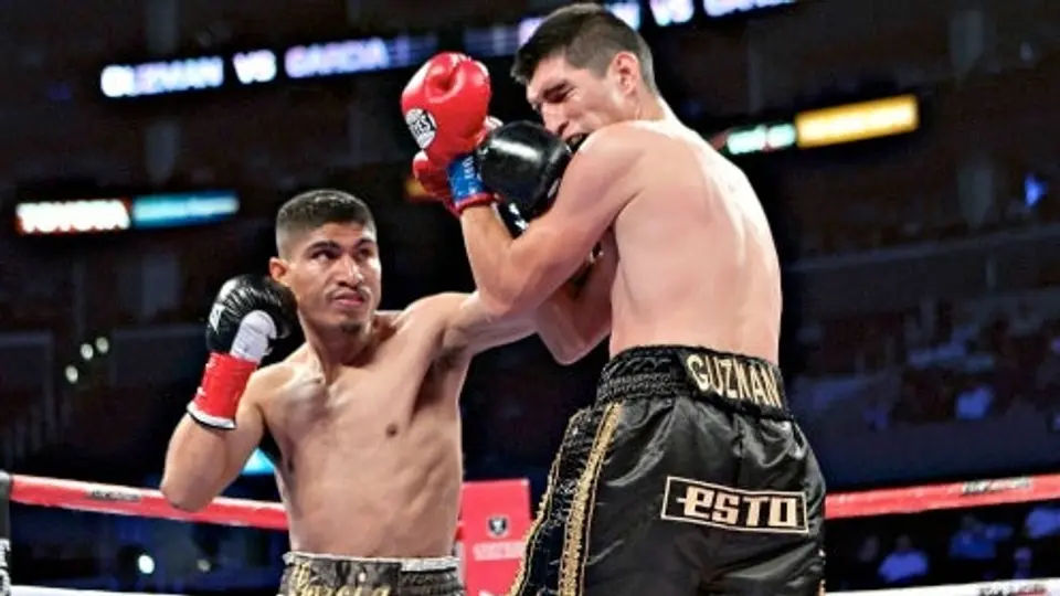 La AIBA quiere incluir boxeadores profesionales en los JJOO