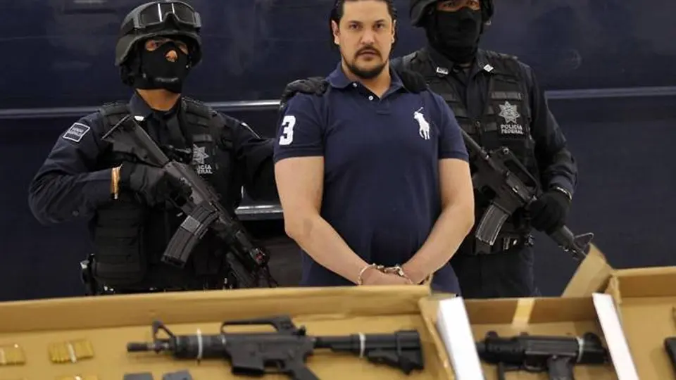 Le detalla FCH a presidente de Paraguay la detención del 'JJ'