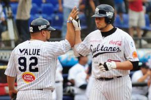 Sultanes toma vuelo y vencen otra vez a Monclova