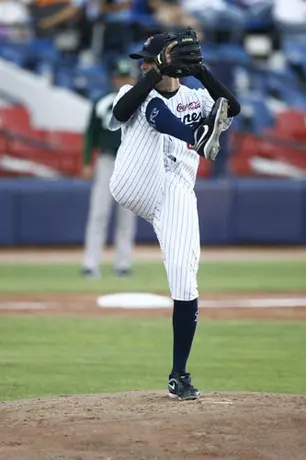Sultanes cae en el tercero de la serie ante Broncos