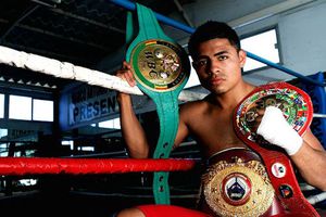 Rosas, preocupado por no conocer nada sobre su rival