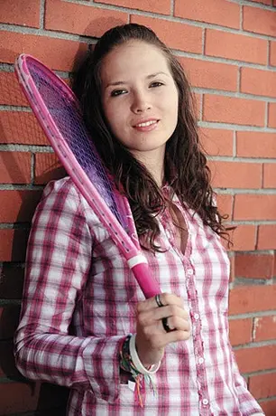 La racquetbolista Samantha Salas enamora a Nuevo Léon