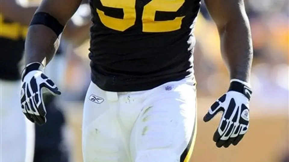 NFL multa por tercera vez a Harrison por golpe violento