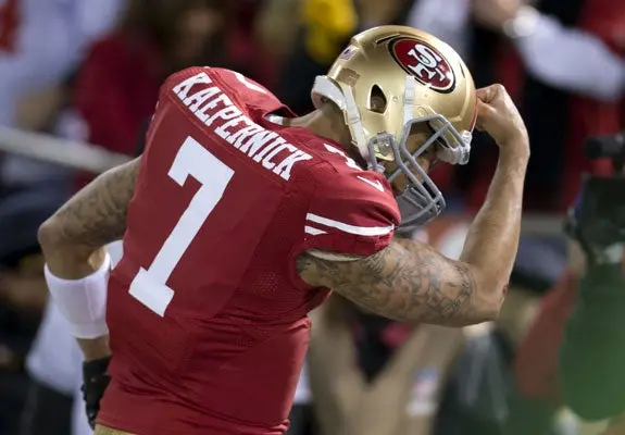 Kaepernick fue la figura de los 49ers | AP
