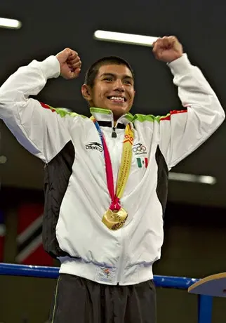 De la Hoya pide a Joselito Velázquez el oro olímpico
