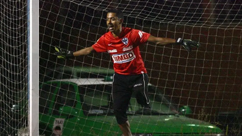 Carlos Vázquez ¡Nada lo vence!