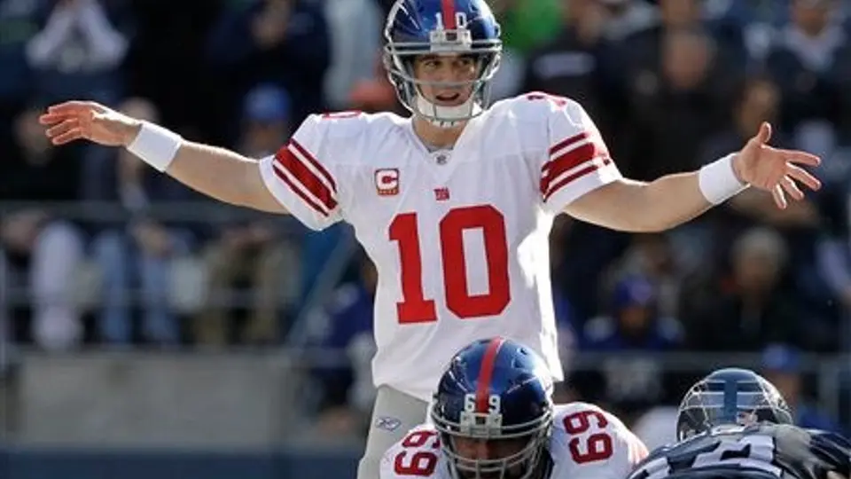 Eli y Bradshaw guian paliza de Gigantes 41-7 a Seattle
