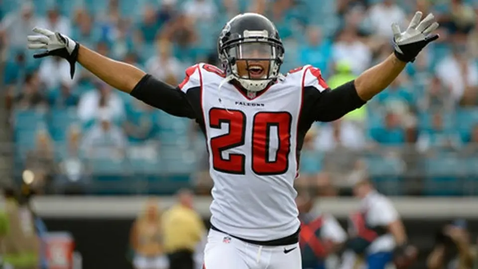 Delfines firma a Brent Grimes