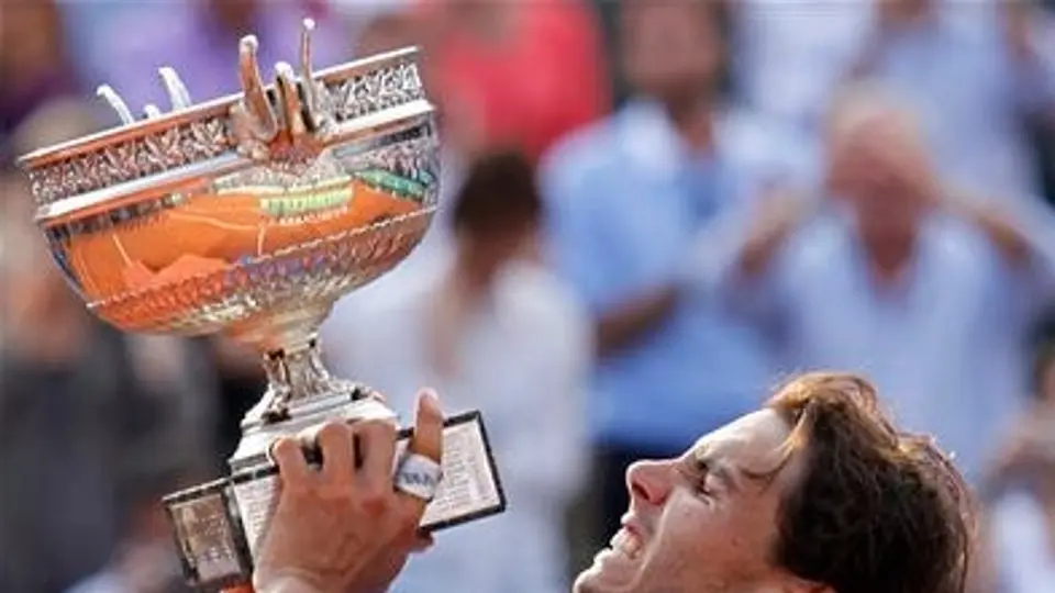 Nadal mantiene ventaja de sólo 45 unidades sobre Djokovic