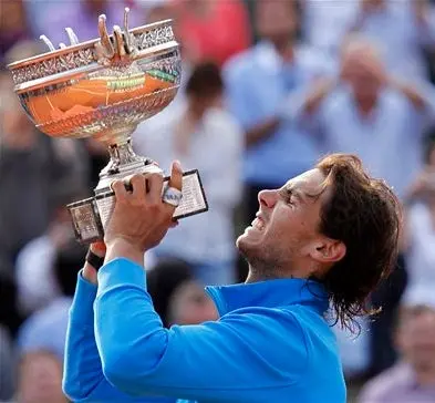 Nadal mantiene ventaja de sólo 45 unidades sobre Djokovic