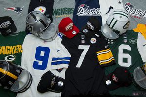 ¡Gana con RÉCORD: una playera de los Patriots!