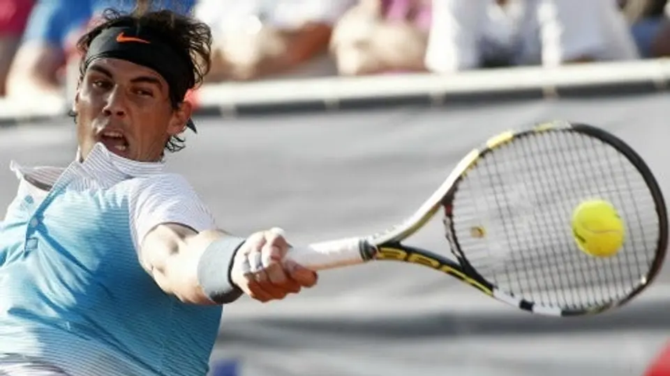 Nadal obtuvo victoria en su regreso a las canchas