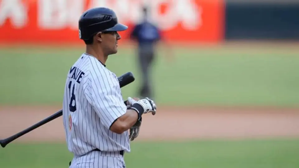 Sultanes sale apaleado por los Olmecas