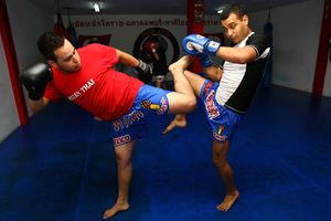 Jóvenes buscan practicar el Muay Thai