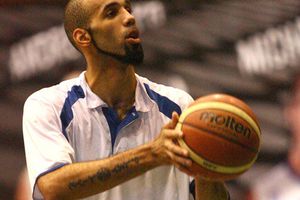 Fuerza Regia, a mejorar la defensa