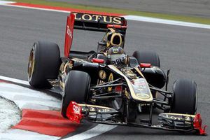 Buemi, sancionado con cinco posiciones en Hungría por chocar con Heidfeld