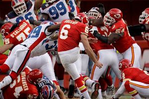 Succop da victoria a Kansas City 13-10 sobre Buffalo en tiempo extra