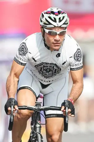 Arrancó el serial de ciclismo de la Vuelta a Nuevo León HEB