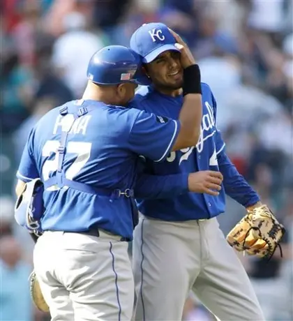 Logra Soria rescate 28 en triunfo de KC 2-1 ante Seattle