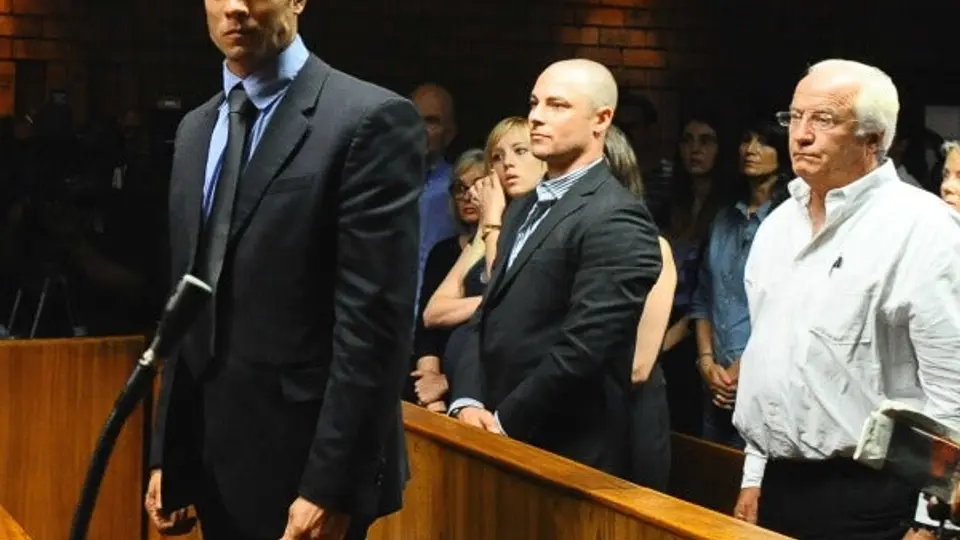 Hermanos Pistorius tendrán audiencia el mismo día