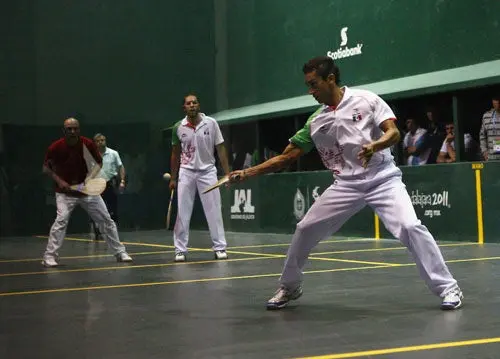 México suma otro bronce en frontón