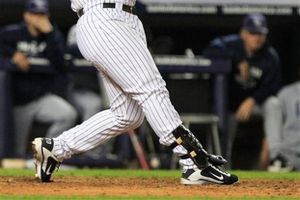 Yanquis se consagra Campeón de División al vencer 4-2 a los Rays