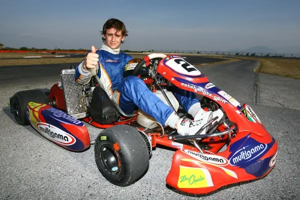 'Guti' practicó con un go-kart