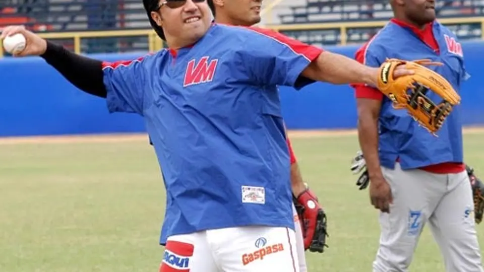 Castilla, invitado de honor en la inauguración de Pericos