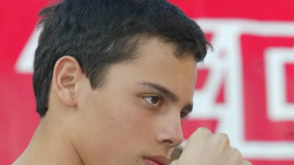Chávez Jr. confirma pelea ante Manfredo
