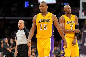 Ron Artest, suspendido para el tercer partido con 'Mavs'