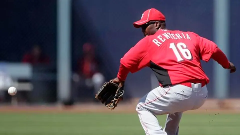Edgar Rentería anuncia su retiro del beisbol