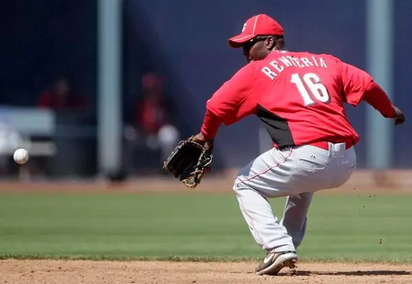 Edgar Rentería anuncia su retiro del beisbol