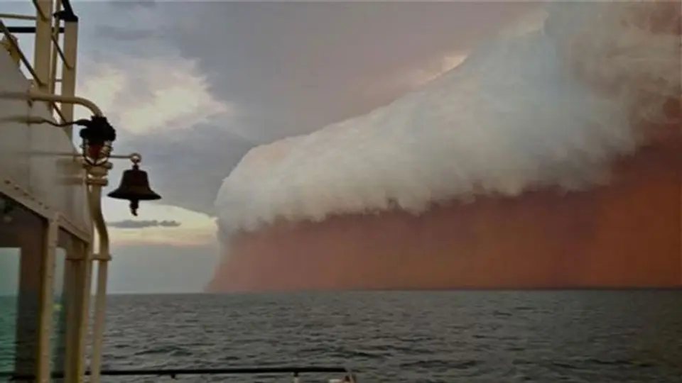 Impresionante tormenta de arena ataca a Australia