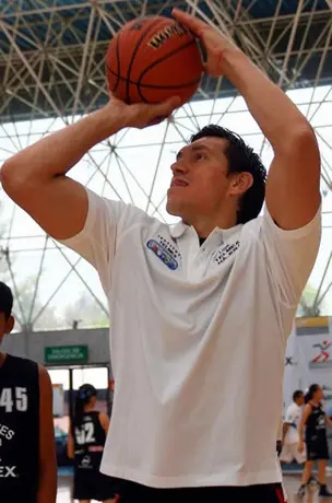 Jason Kidd y Eduardo Nájera darán clínica privada en Monterrey