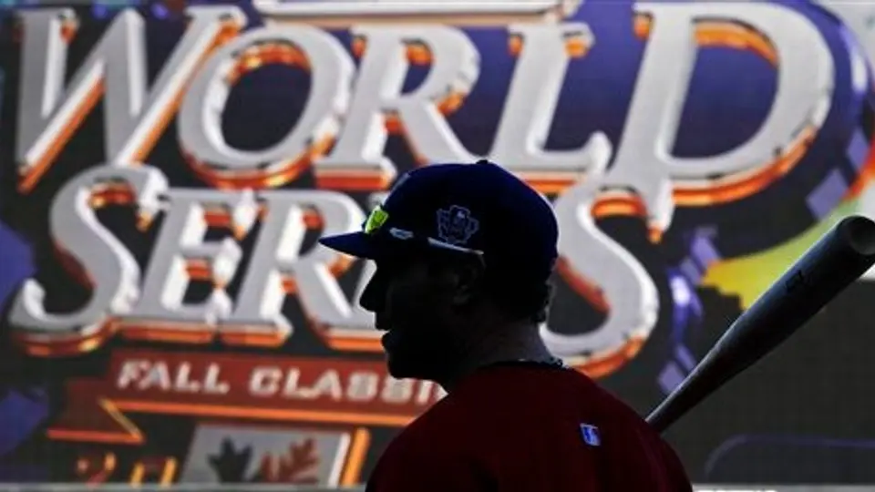 Peloteros de la MLB quieren más equipos en Playoffs
