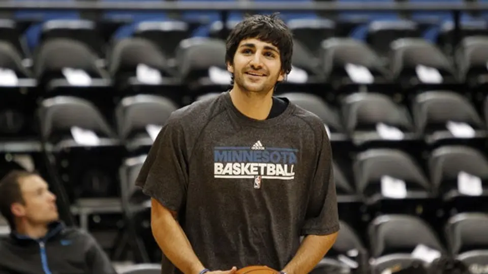 Ricky Rubio y Kevin Love descartados para duelo ante Portland