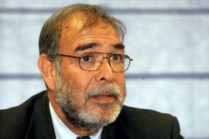 Ratifican a Manuel Sáenz como presidente de la FMB