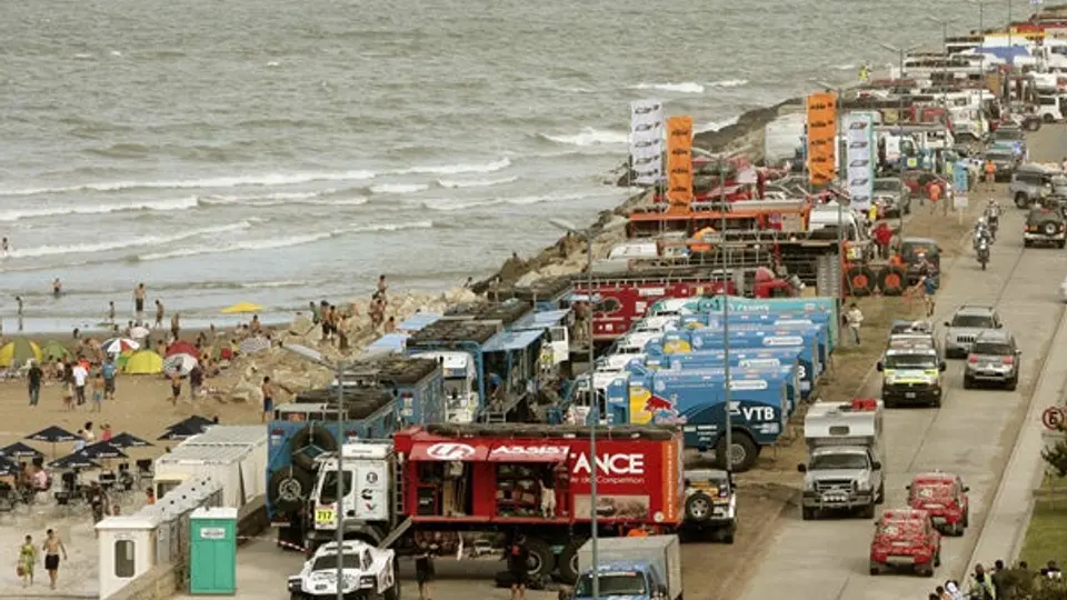 Joven cae 10 metros en el rally de Dakar