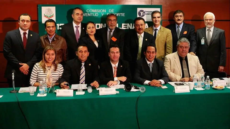 Presentan a Manuel Sáenz como presidente de la FMB
