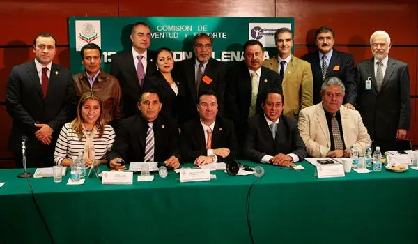 Presentan a Manuel Sáenz como presidente de la FMB
