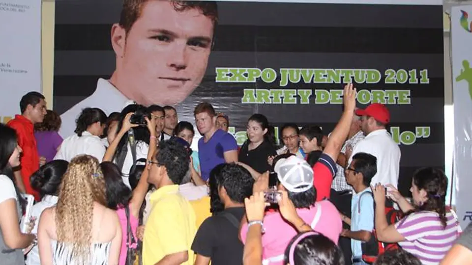 El Canelo quiere ser ejemplo para los jóvenes