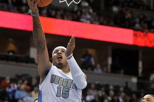 Denver derrota a Dallas 121-120 en final de alarido