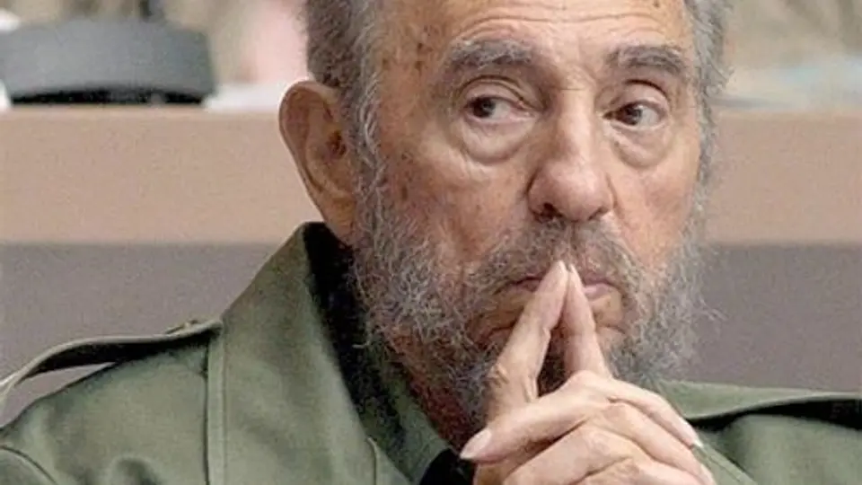 Fidel Castro critica pirateo' de atletas de países pobres