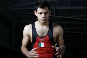 Mexicano Barragán, Bronce en lucha grecorromana