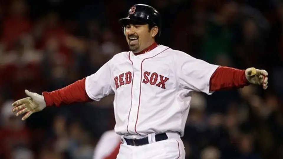 Adrián cumple etiqueta de súper estrella en Medias Rojas