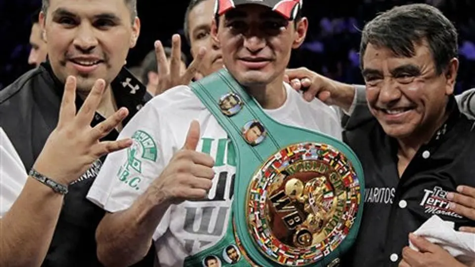 'Terrible' Morales consiguió el tetracampeonato